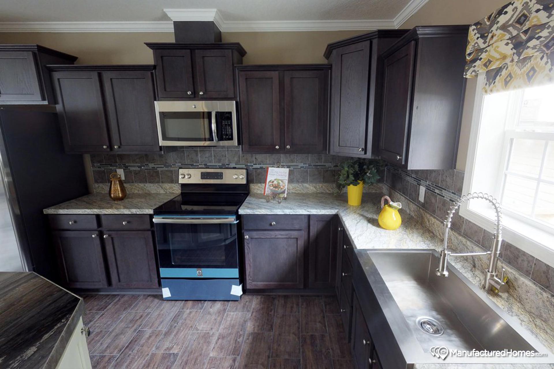 Classic Series DW Independence 100364332 From Fleur De Lis